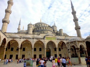Be ready for the amazing tour, that you will never joined an experience like this. Blue Mosque is a famous mosque. Every year, thousands of tourists make a visit to the Blue Mosque.
