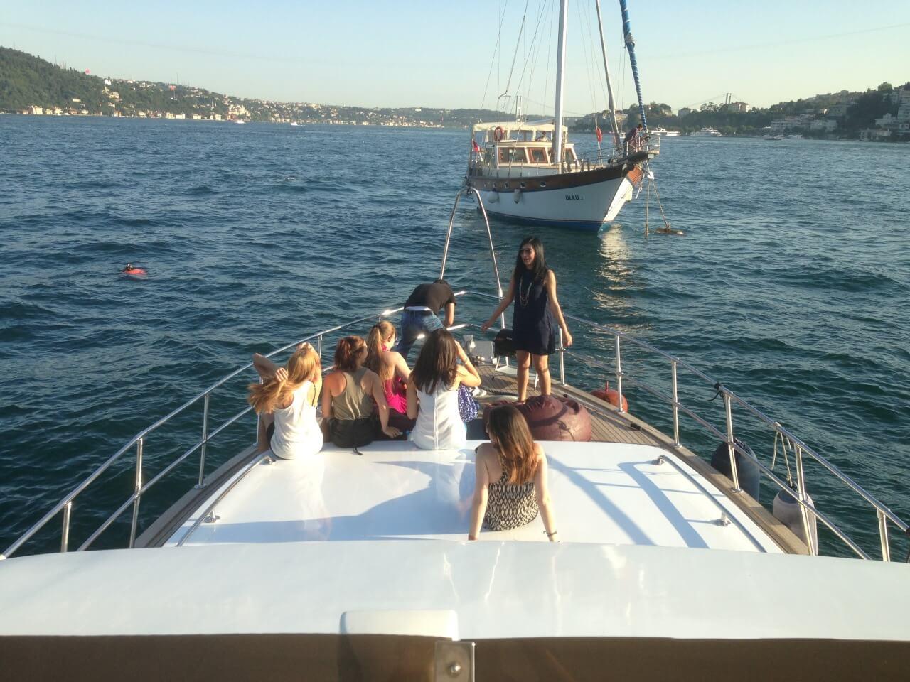 cruise on the bosphorus with private yacht